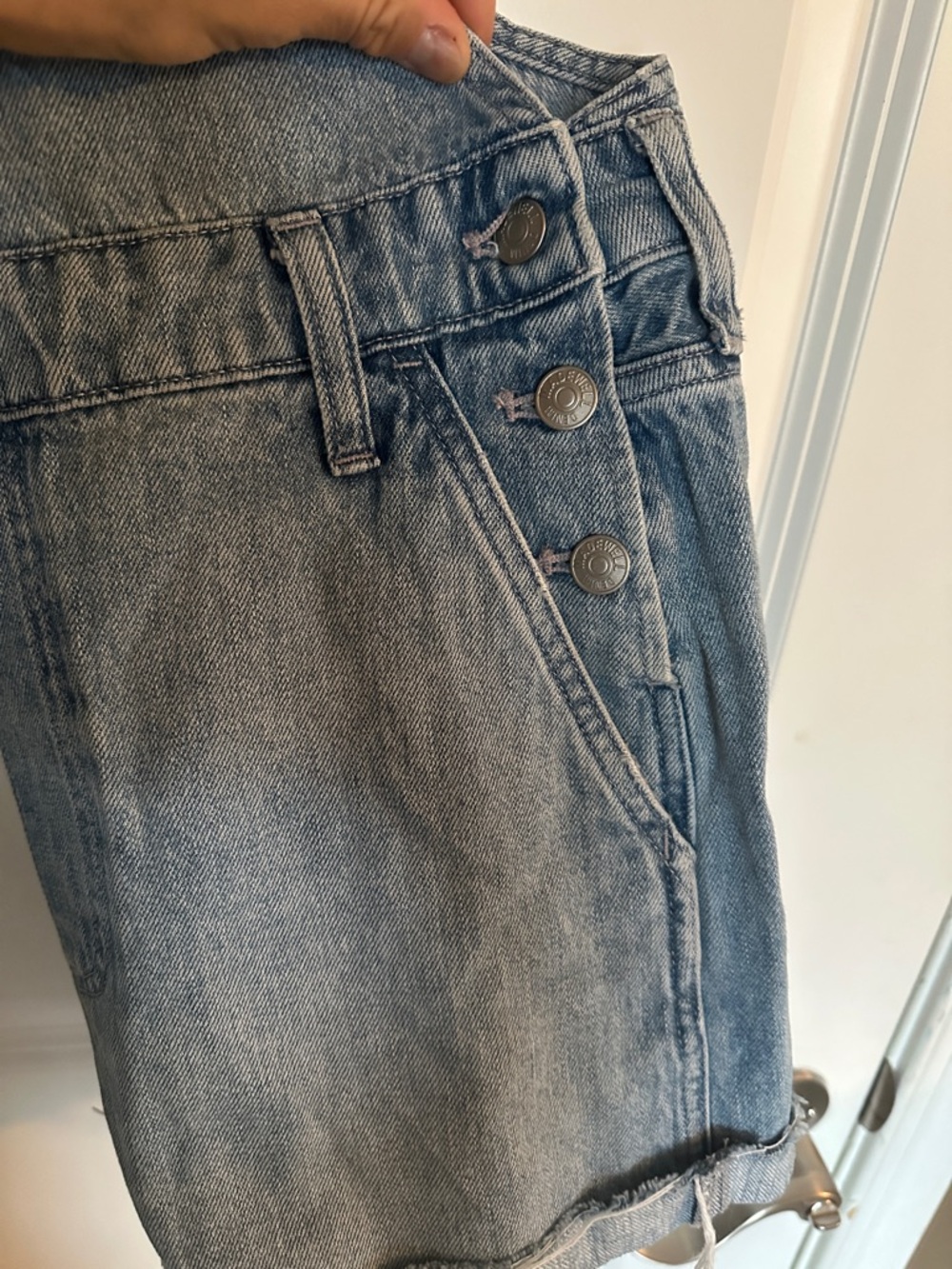 Madewell Light Blue Denim Short Overalls - Picture 5 of 6